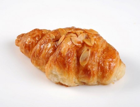 קרואסון ביס שקדים